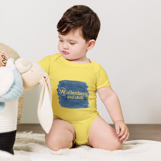 Baby bodysuit with the words Wallenberg and Chill in bold lettering